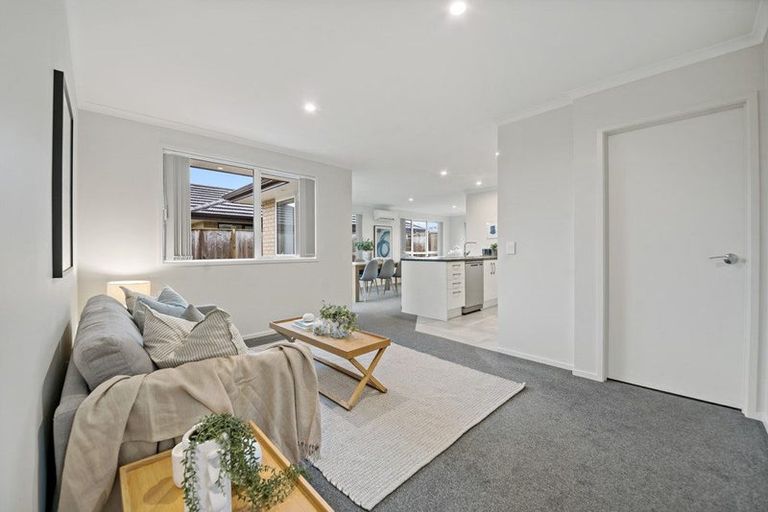 Photo of property in 17 Tawhiti Road, Pukekohe, 2120