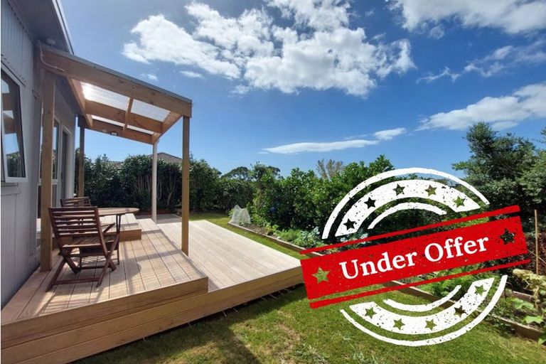 Photo of property in 122a Heta Road, Highlands Park, New Plymouth, 4312