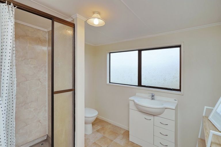 Photo of property in 145 Royal Park Drive, Parklands, Christchurch, 8083