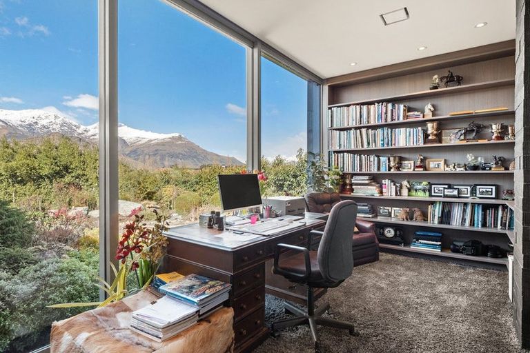 Photo of property in 6 Caldwell Lane, Lake Hayes, Queenstown, 9371