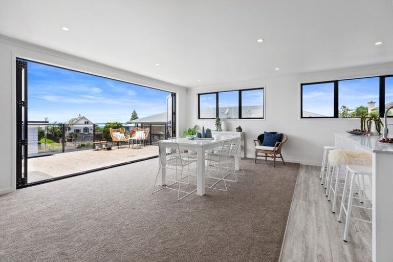 Photo of property in 1020c Papamoa Beach Road, Papamoa Beach, 3118