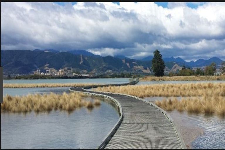 Photo of property in 372 Pomona Road, Tasman, Upper Moutere, 7173