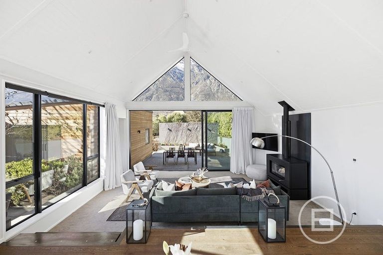 Photo of property in 8 Big Valley Drive, Jacks Point, Queenstown, 9371