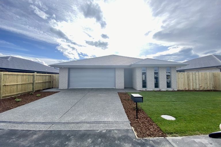 Photo of property in 7 Sarah Nicholls Street, Belfast, Christchurch, 8051