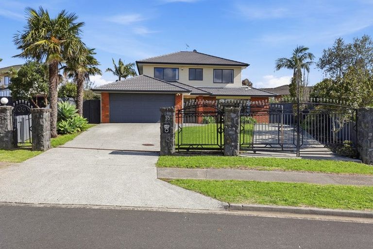 Photo of property in 35 Peninsula Road, Mangere, Auckland, 2022