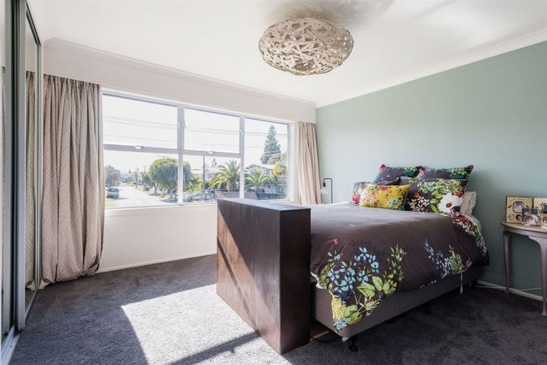 Photo of property in 33 Balfour Crescent, Riverlea, Hamilton, 3216