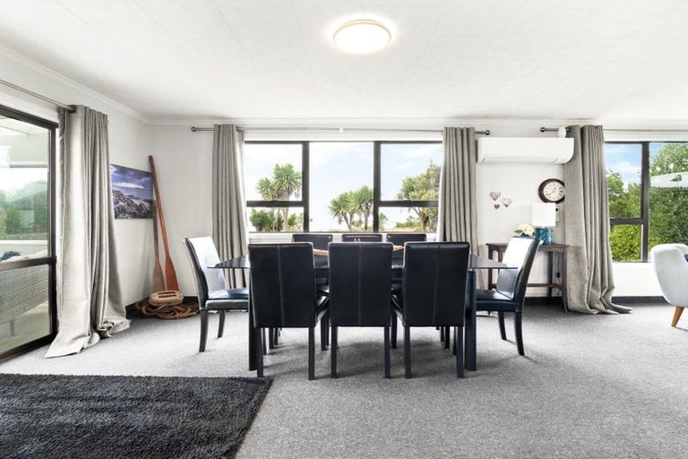 Photo of property in 1282 Kaka Point Road, Kaka Point, Balclutha, 9271