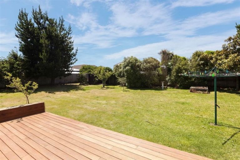Photo of property in 9 Estuary Road, New Brighton, Christchurch, 8061