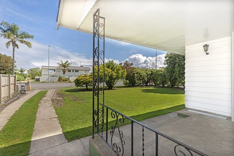 Photo of property in 761 Gladstone Road, Te Hapara, Gisborne, 4010