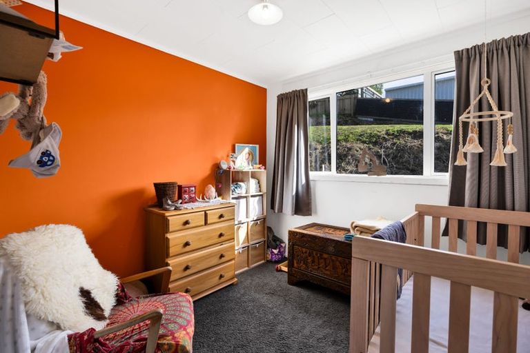 Photo of property in 1 Nikorima Street, Urenui, 4375