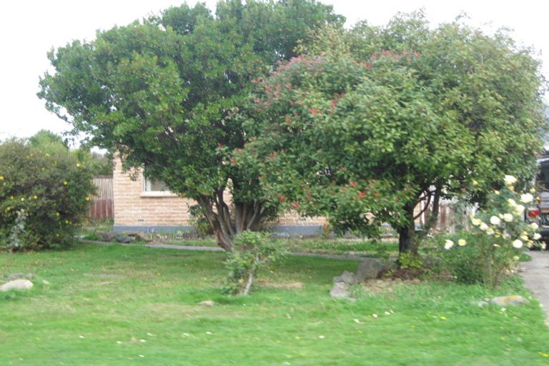 Photo of property in 16 Glen Place, Mosgiel, 9024