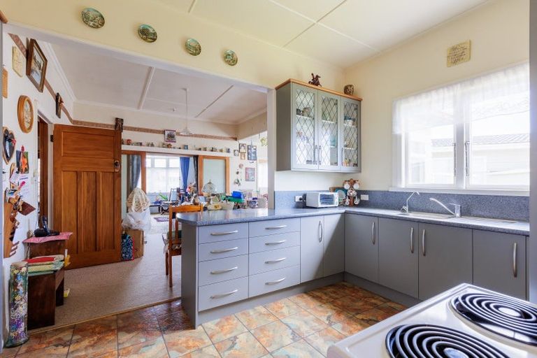 Photo of property in 24 Mangahao Road, Pahiatua, 4910