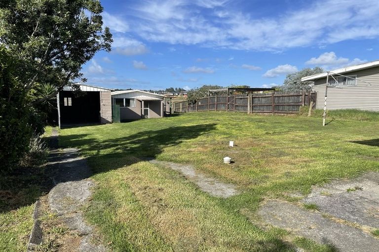 Photo of property in 339 Main Road, Huapai, Kumeu, 0810