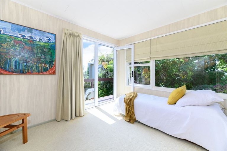 Photo of property in 105 Braemar Road, Castor Bay, Auckland, 0620