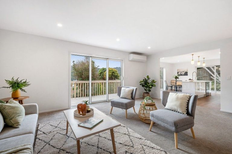 Photo of property in 11a Himalaya Crescent, Khandallah, Wellington, 6035