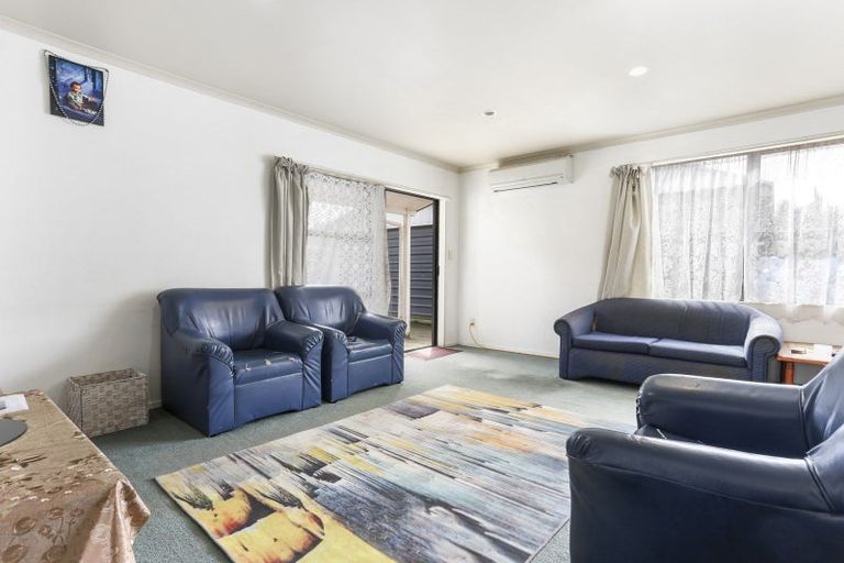 Photo of property in 58 Hall Avenue, Mangere, Auckland, 2022