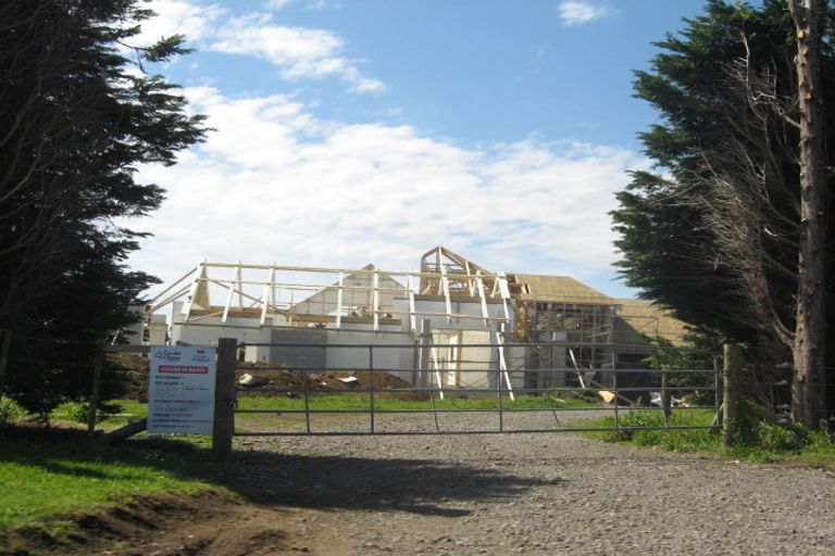 Photo of property in 103 Queens Road, Glen Avon, New Plymouth, 4312