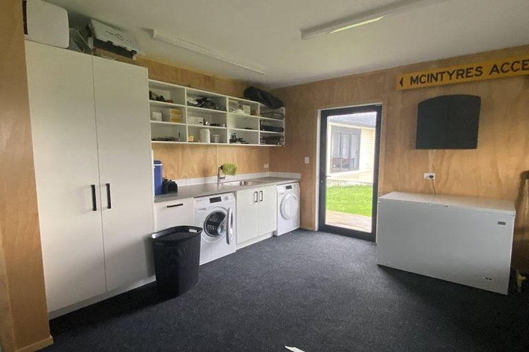 Photo of property in 201-207 Porangahau Road, Waipukurau, 4200