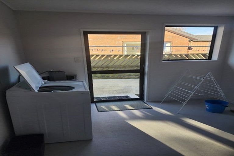 Photo of property in 5 Raeburn Place, Gore, 9710