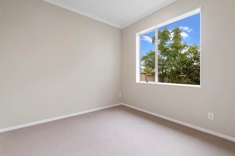 Photo of property in 6 Karson Place, Flat Bush, Auckland, 2016