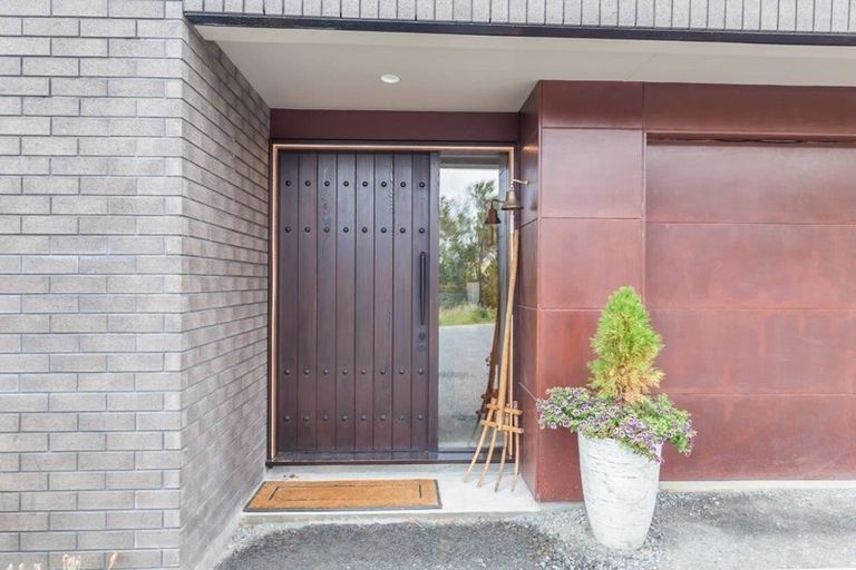 Photo of property in 157 Manakau Heights Drive, Manakau, Levin, 5573