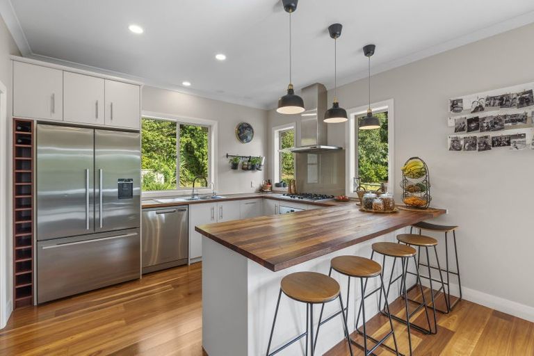 Photo of property in 26b Awhiorangi Promenade, Swanson, Auckland, 0816