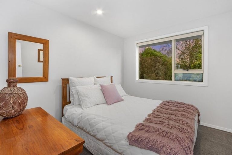 Photo of property in 143 Queenspark Drive, Parklands, Christchurch, 8083