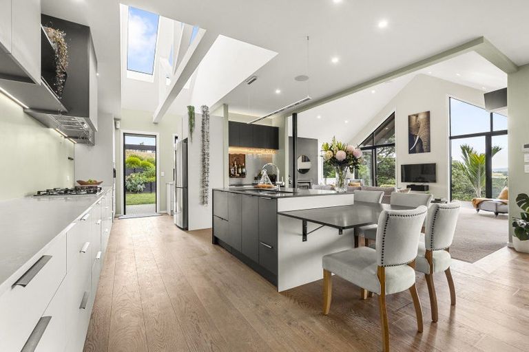 Photo of property in 19 William Andrew Road, Pukekohe, 2120