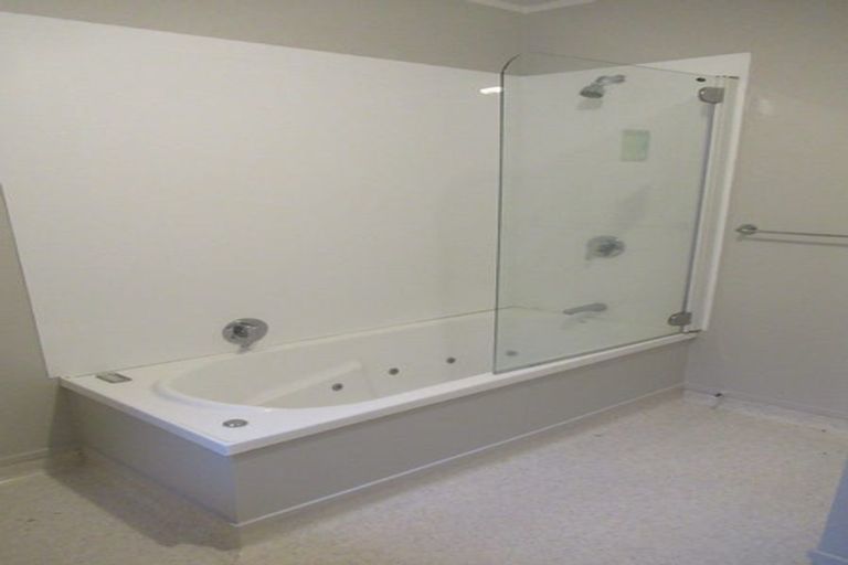 Photo of property in 1/25 Invercargill Drive, Kelson, Lower Hutt, 5010