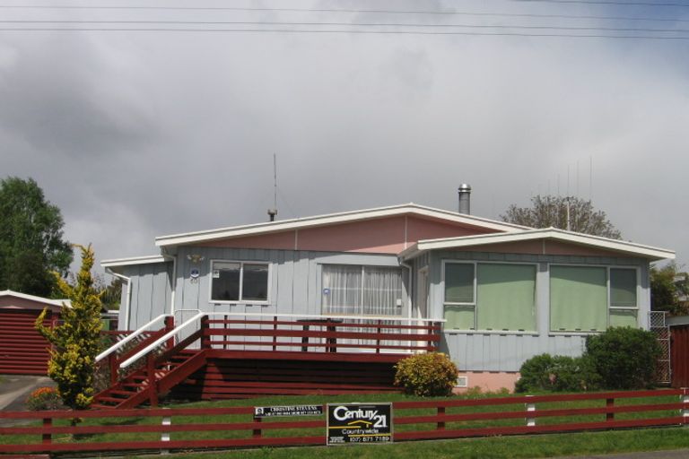 Photo of property in 50 Moana Crescent, Mangakino, 3421