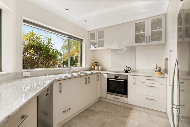 Photo of property in 1 Glenrowan Rise, Bethlehem, Tauranga, 3110