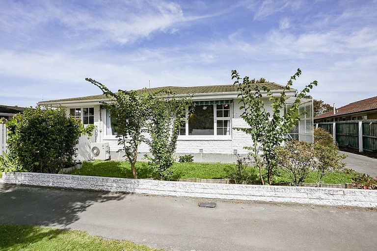 Photo of property in 1/313 Waimairi Road, Ilam, Christchurch, 8041