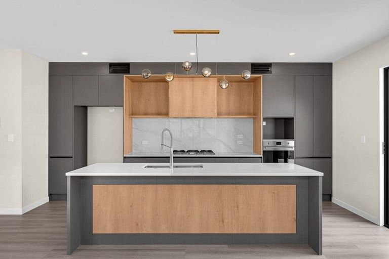 Photo of property in 31 Kaitiaki Drive, Clarks Beach, 2122