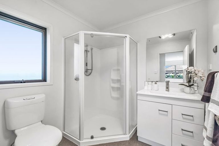 Photo of property in 28 Burford Way, Rolleston, 7615