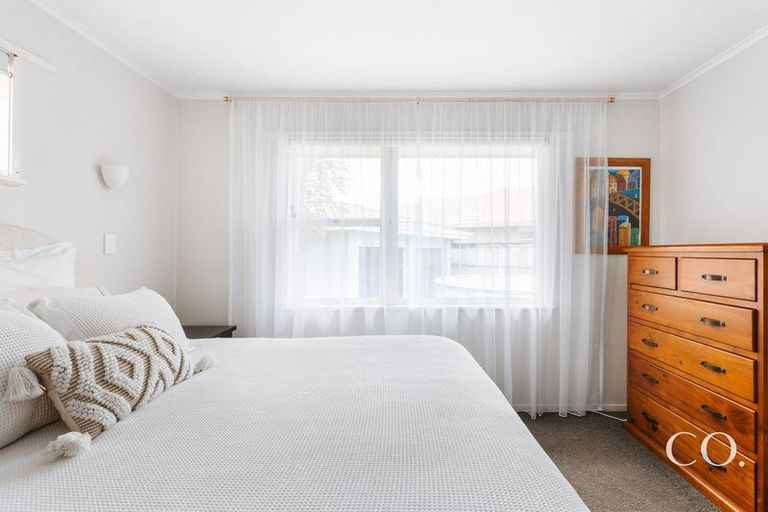 Photo of property in 13 Lilac Place, Otumoetai, Tauranga, 3110