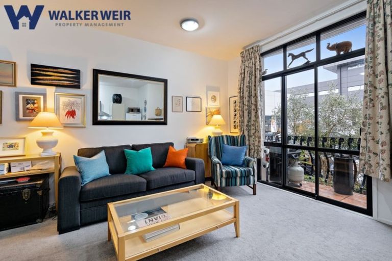 Photo of property in 2t/6 Burgoyne Street, Grey Lynn, Auckland, 1021