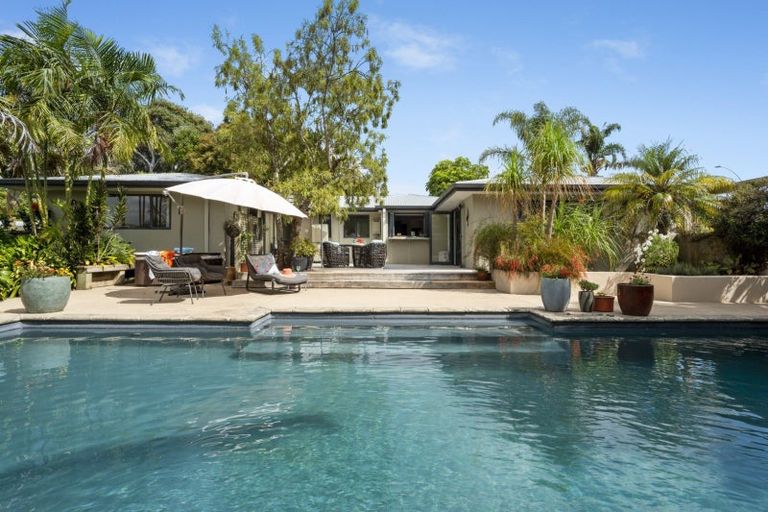 Photo of property in 106 Moffat Road, Bethlehem, Tauranga, 3110