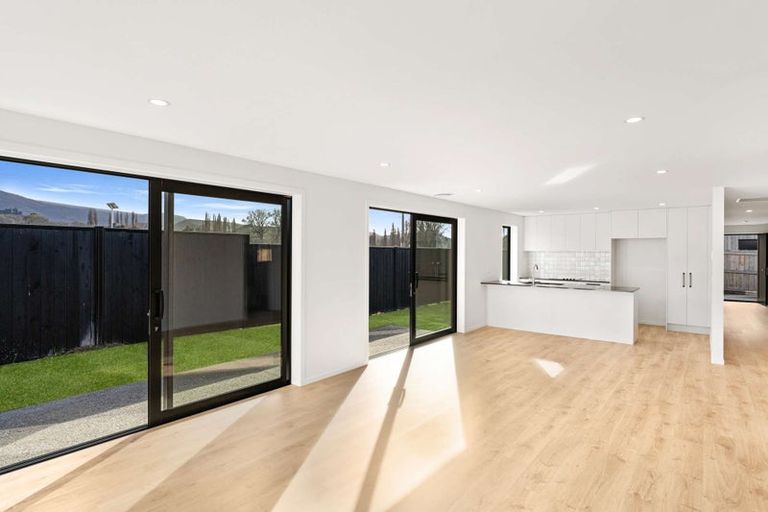 Photo of property in 77 Magnum Drive, Cromwell, 9310