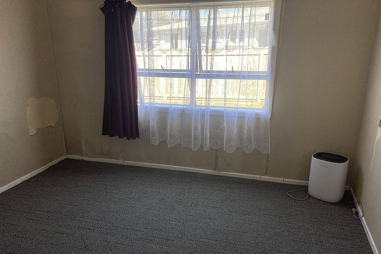 Photo of property in 17 Rosalind Street, Stratford, 4332