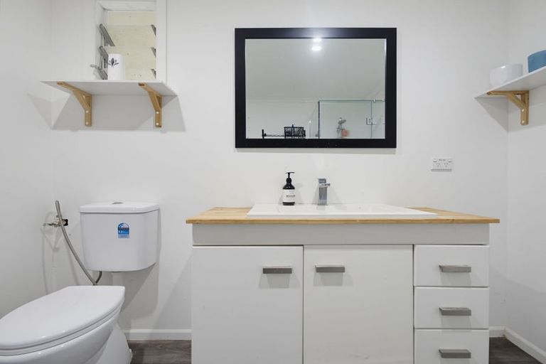 Photo of property in 124 Masters Avenue, Silverdale, Hamilton, 3216
