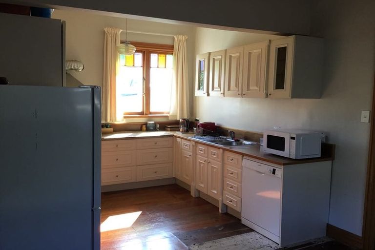 Photo of property in 26 Clarence Street, Brooklyn, Wellington, 6021