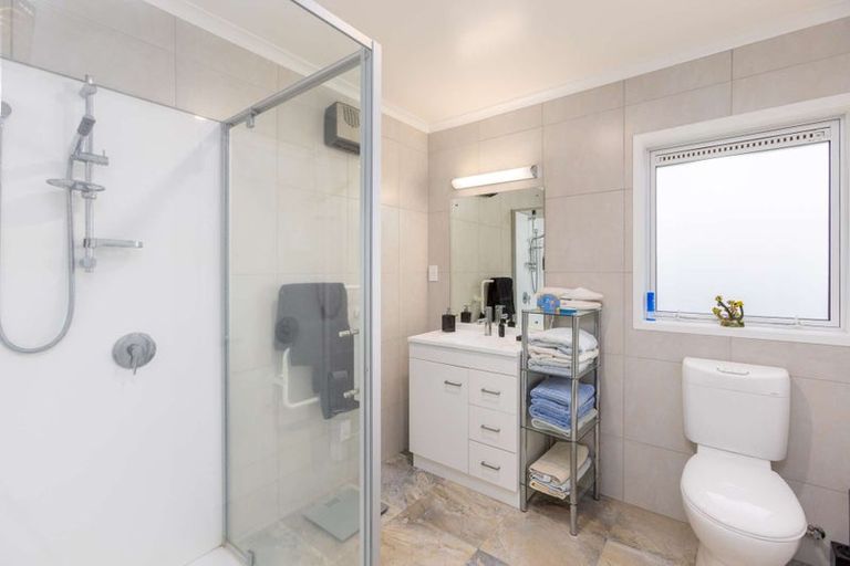 Photo of property in 409 Estuary Road, South New Brighton, Christchurch, 8062