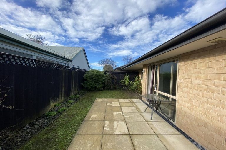 Photo of property in 2/105 Rattray Street, Riccarton, Christchurch, 8041