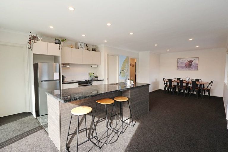 Photo of property in 40 Queen Street, Winton, 9720