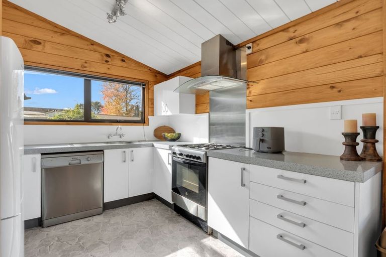 Photo of property in 6 Tane Lane, Whakatane, 3120