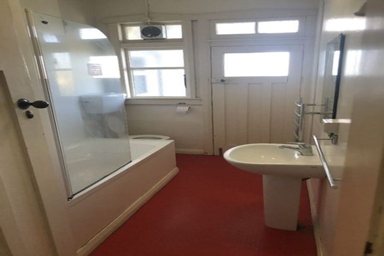 Photo of property in 34 Upland Road, Kelburn, Wellington, 6012