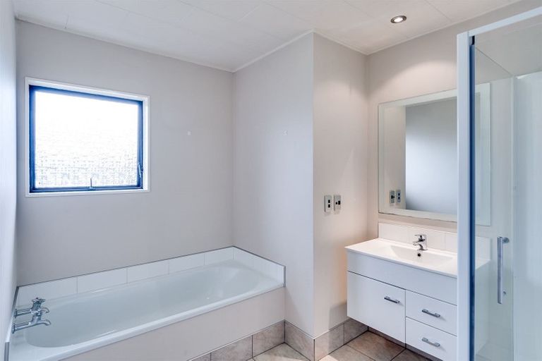 Photo of property in 5 Clement Place, Greenmeadows, Napier, 4112