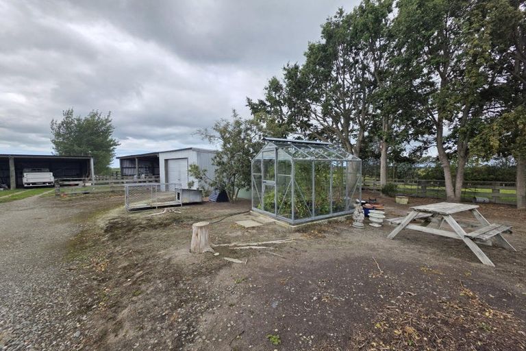 Photo of property in 374 Airedale Road, Weston, Oamaru, 9492