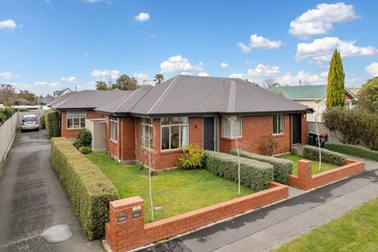 Photo of property in 1/36 Tuckers Road, Redwood, Christchurch, 8051