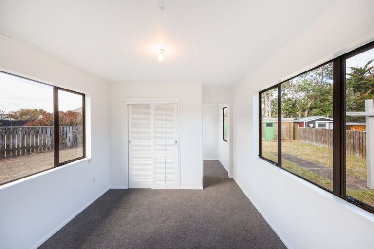 Photo of property in 14 Cousins Avenue West, Foxton Beach, Foxton, 4815